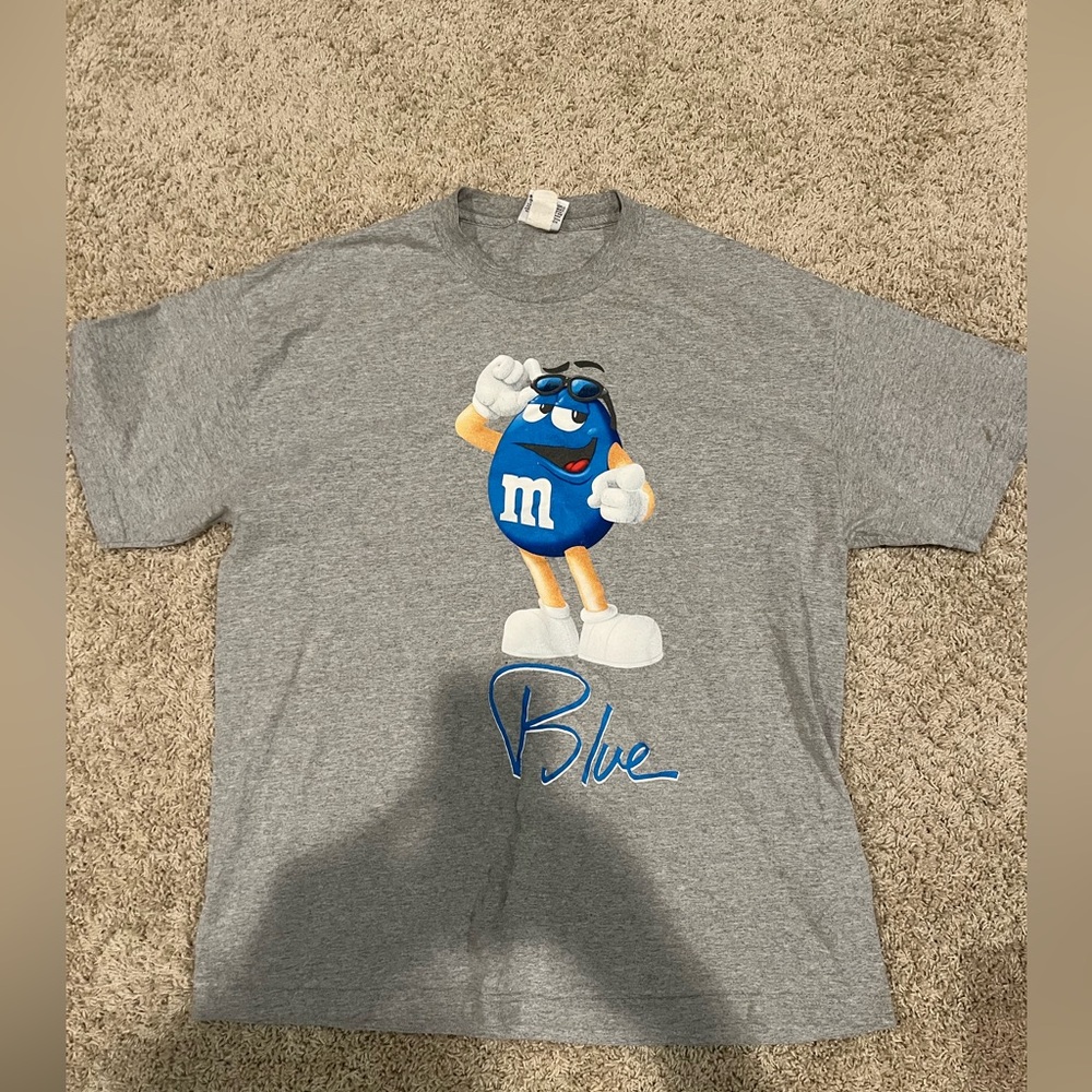 M&M's Gray T-Shirt with Blue Character